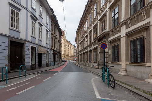 GRAZ . CORONA SATURDAY | Raubergasse . Universalmuseum Joann | Flickr